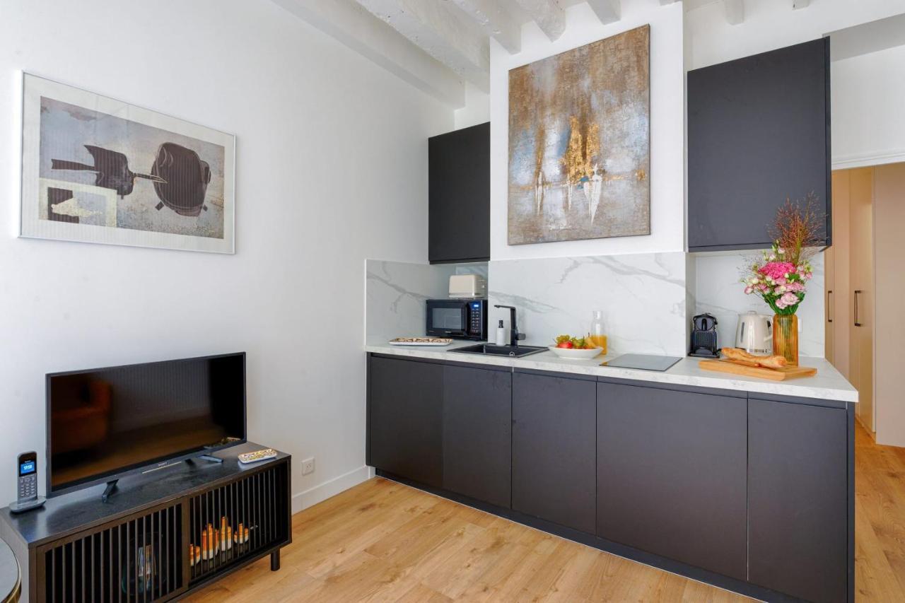 Appartement Design Ile St Louis - Welkeys 파리 외부 사진